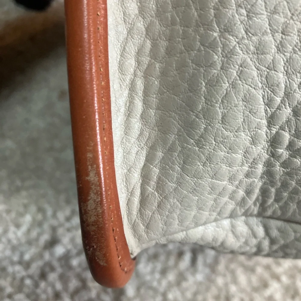 Dooney & Bourke Ivory Leather Crossbody Vintage Bag - Picture 7 of 14